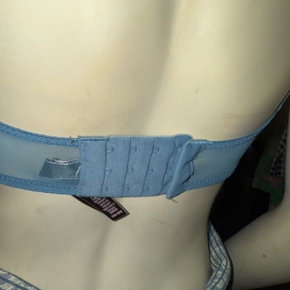 Victoria's Secret Very Sexy Floral Metallic Lace Studded Balconet Bra Blue 32B - Picture 3 of 16